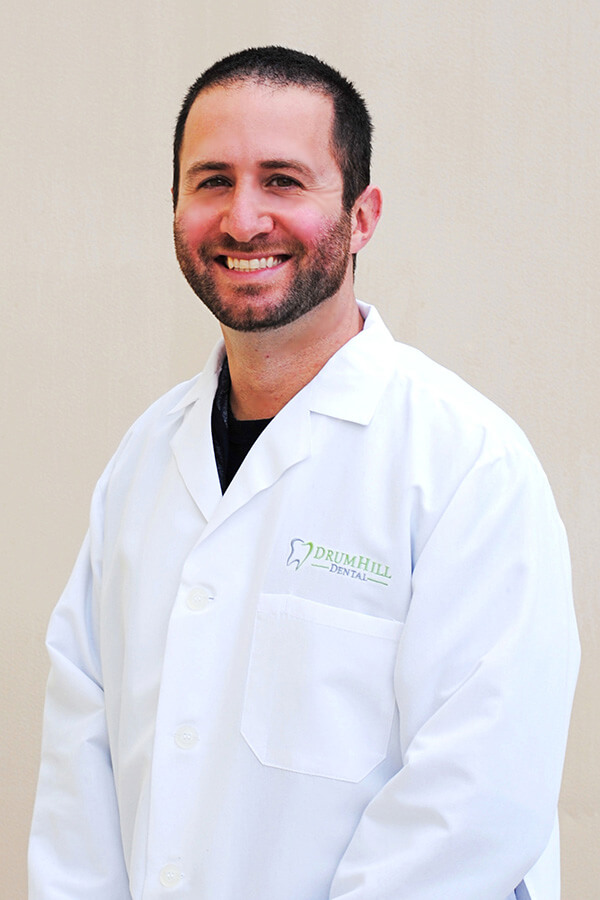 portrait of Dr. Stephen Markowitz, dentist at Lakeview Family Dentists in Dracut, MA