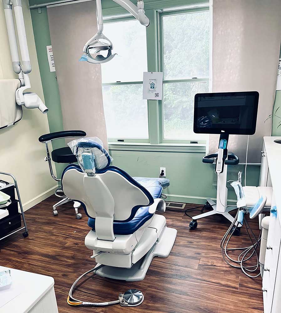 Exam room at Lakeview Family Dentists in Dracut, MA